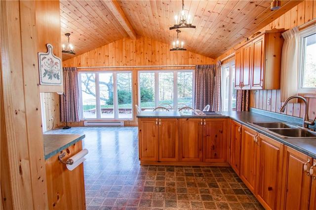 80 Blueberry Point Lane, House detached with 4 bedrooms, 4 bathrooms and 6 parking in Madawaska Valley ON | Image 28