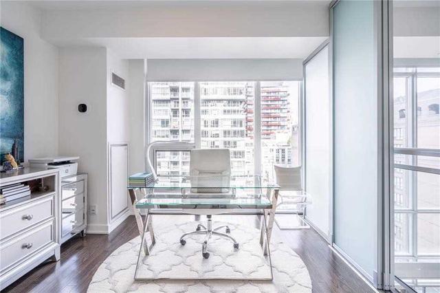 uph14 - 21 Nelson St, Condo with 1 bedrooms, 2 bathrooms and 2 parking in Toronto ON | Image 16