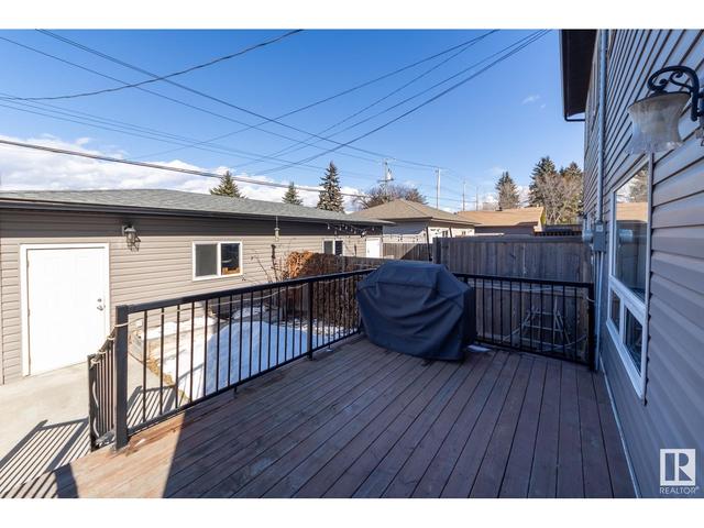 7744 81 Av Nw, House semidetached with 4 bedrooms, 3 bathrooms and null parking in Edmonton AB | Image 36
