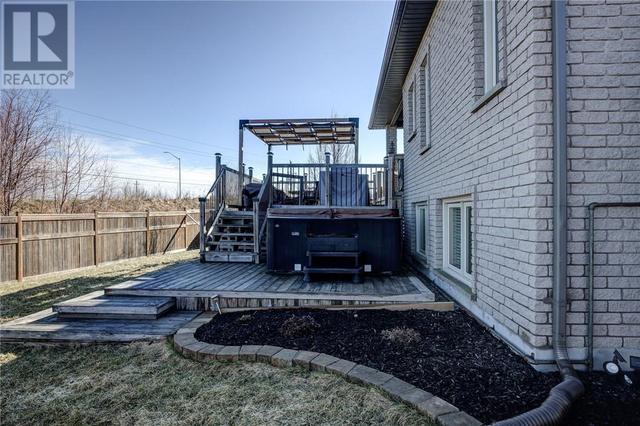 46 Landreville, House detached with 4 bedrooms, 3 bathrooms and null parking in Greater Sudbury ON | Image 43
