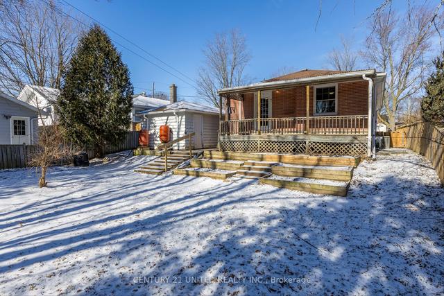 227 Lee St, House detached with 3 bedrooms, 2 bathrooms and 4 parking in Peterborough ON | Image 29
