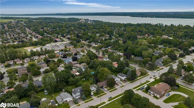 72 Steel Street, House detached with 3 bedrooms, 2 bathrooms and 5 parking in Barrie ON | Image 25