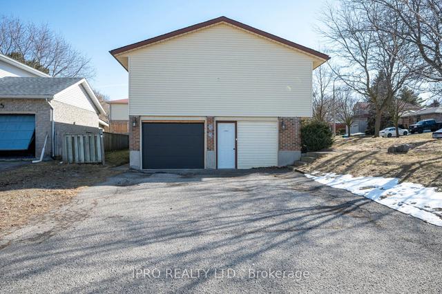 85 High Acres Cres, House detached with 3 bedrooms, 3 bathrooms and 6 parking in Kitchener ON | Image 27