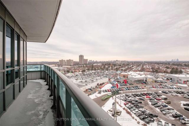 1025 - 7161 Yonge St, Condo with 2 bedrooms, 2 bathrooms and 1 parking in Markham ON | Image 16