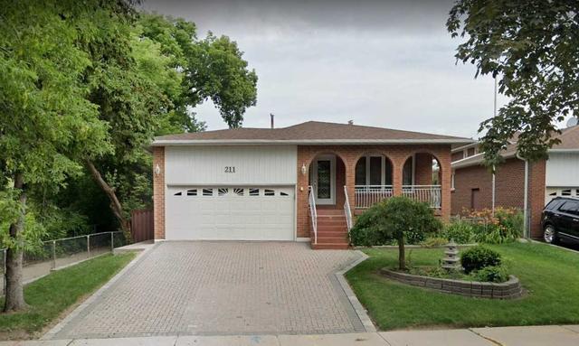 211 Antigua Rd, House detached with 7 bedrooms, 5 bathrooms and 6 parking in Mississauga ON | Image 1