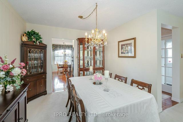 64 Linkdale Rd, House detached with 3 bedrooms, 2 bathrooms and 6 parking in Brampton ON | Image 40