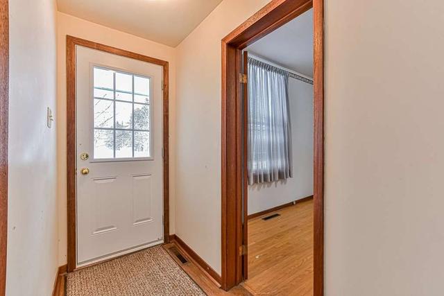 281 Lindsay St S, House detached with 4 bedrooms, 2 bathrooms and 6 parking in Kawartha Lakes ON | Image 22