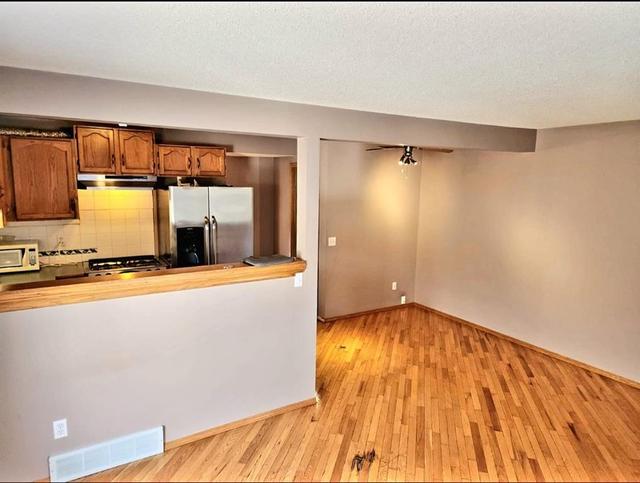 16 Millrise Green Sw, Home with 2 bedrooms, 1 bathrooms and 2 parking in Calgary AB | Image 16