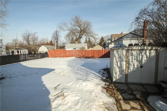 337 Seventh Street E, House detached with 2 bedrooms, 1 bathrooms and 3 parking in Cornwall ON | Image 14