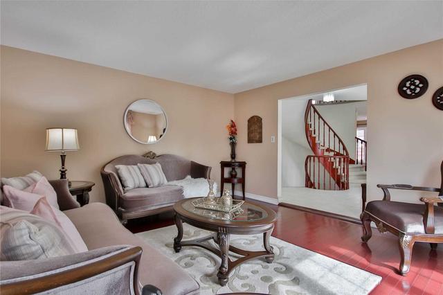 101 Tideswell Blvd, House detached with 4 bedrooms, 4 bathrooms and 4 parking in Toronto ON | Image 4