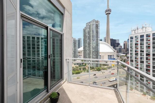 uph06 - 410 Queens Quay W, Condo with 2 bedrooms, 3 bathrooms and 1 parking in Toronto ON | Image 15