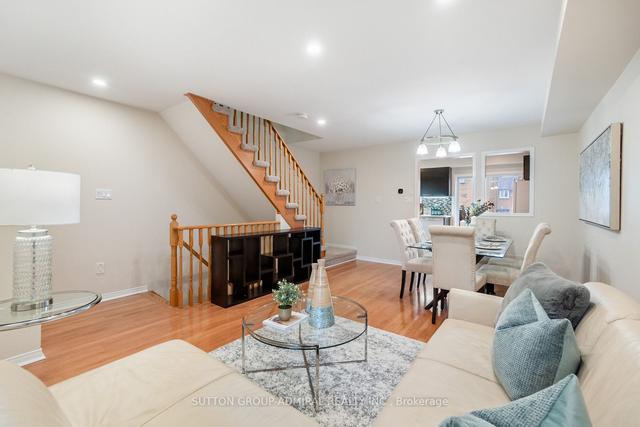 55 Ferrand Dr, House attached with 3 bedrooms, 3 bathrooms and 2 parking in Toronto ON | Image 32