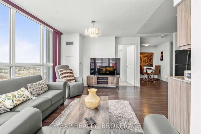 1605 - 30 Meadowglen Pl, Condo with 2 bedrooms, 2 bathrooms and 1 parking in Toronto ON | Image 11