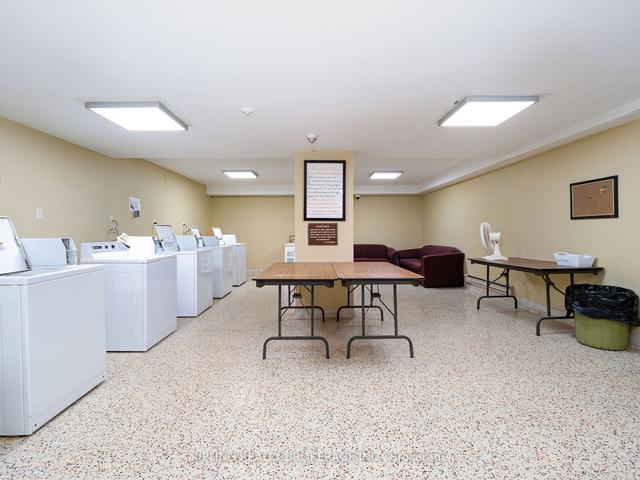 410 - 240 Markland Dr, Condo with 2 bedrooms, 1 bathrooms and 0 parking in Toronto ON | Image 18