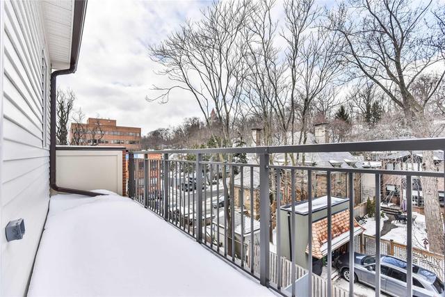 Th1 - 379 Madison Ave, Townhouse with 3 bedrooms, 3 bathrooms and 1 parking in Toronto ON | Image 11