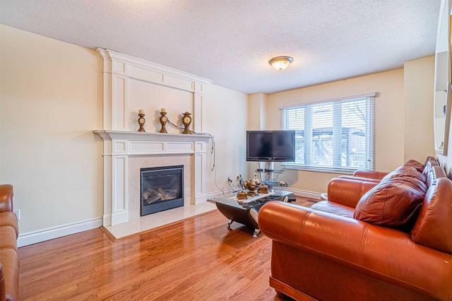 97 Dante Crt, House detached with 4 bedrooms, 4 bathrooms and 6 parking in Vaughan ON | Image 7