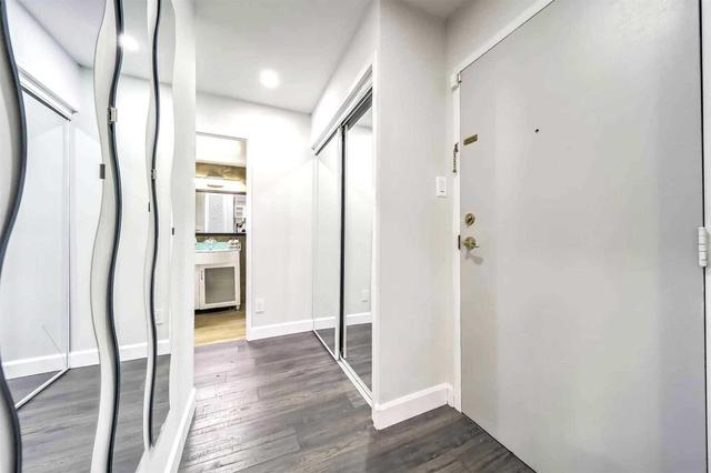 1001 - 40 Baif Blvd, Condo with 2 bedrooms, 2 bathrooms and 2 parking in Richmond Hill ON | Image 3