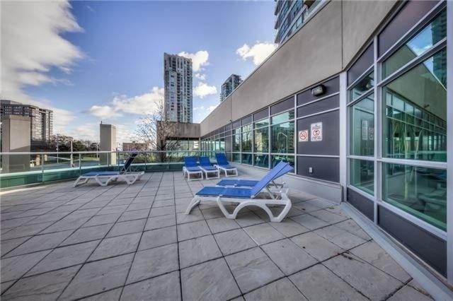 2313 - 33 Elm Dr, Condo with 1 bedrooms, 2 bathrooms and 1 parking in Mississauga ON | Image 11