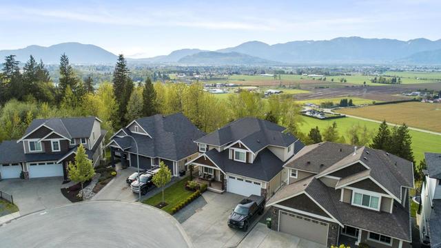 47434 Wittenberg Place, House detached with 5 bedrooms, 4 bathrooms and null parking in Chilliwack BC | Card Image