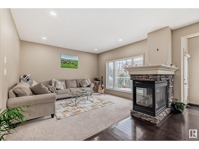334 Callaghan Cl Sw, House detached with 6 bedrooms, 3 bathrooms and null parking in Edmonton AB | Image 3