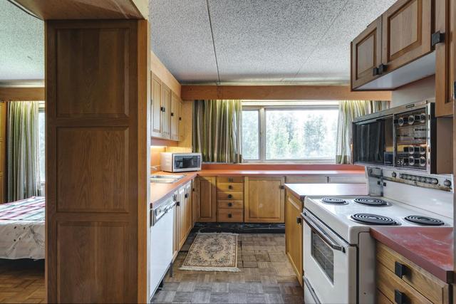 30457 Rge Rd 44, House detached with 5 bedrooms, 2 bathrooms and 10 parking in Mountain View County AB | Image 36