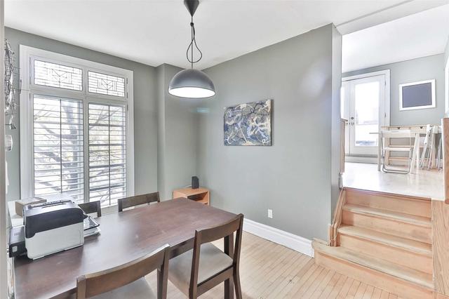866 Pape Ave, House attached with 3 bedrooms, 4 bathrooms and 2 parking in Toronto ON | Image 3