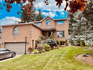 31 Mayfair Dr, House detached with 4 bedrooms, 4 bathrooms and 4 parking in Barrie ON | Image 1