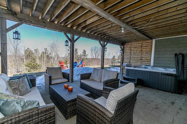 35 Ironwood Tr, House detached with 3 bedrooms, 3 bathrooms and 9 parking in Oro Medonte ON | Image 24