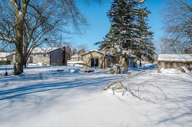 46 Mary St W, House detached with 2 bedrooms, 1 bathrooms and 4 parking in Kawartha Lakes ON | Image 22