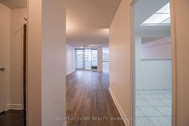 201 - 3303 Don Mills Rd, Condo with 2 bedrooms, 2 bathrooms and 1 parking in Toronto ON | Image 21