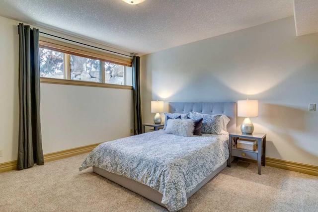 920 Crescent Boulevard Sw, House detached with 4 bedrooms, 5 bathrooms and 4 parking in Calgary AB | Image 34