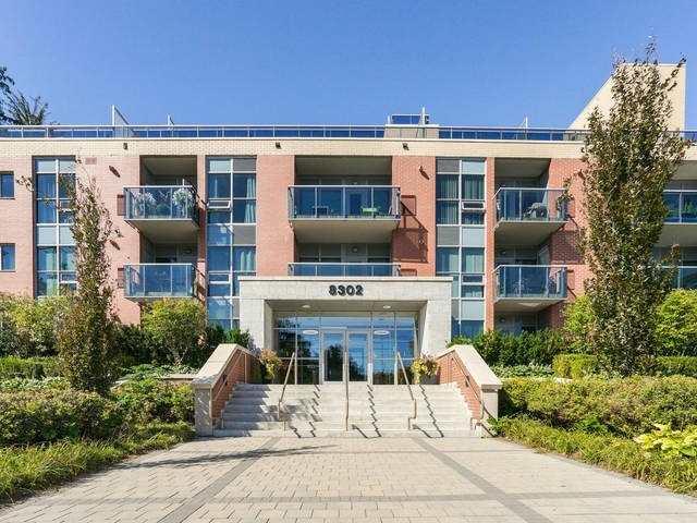 207 - 8302 Islington Ave, Condo with 2 bedrooms, 2 bathrooms and 1 parking in Vaughan ON | Image 1