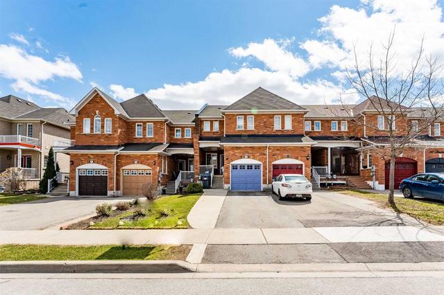 198 Albright Rd, House attached with 3 bedrooms, 4 bathrooms and 3 parking in Brampton ON | Image 12