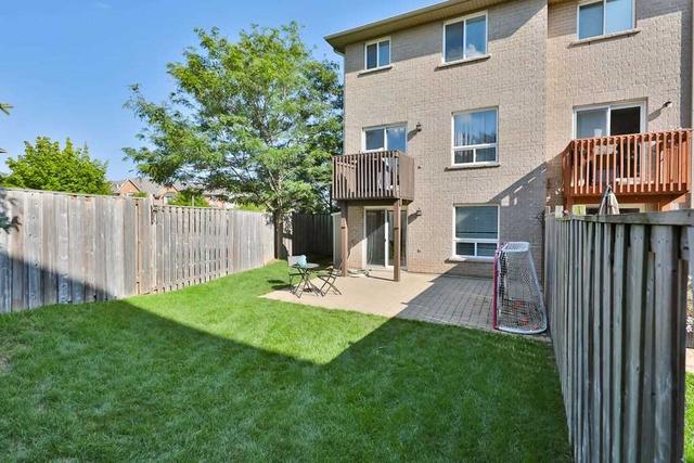 75 - 2280 Baronwood Dr, House attached with 3 bedrooms, 3 bathrooms and 3 parking in Oakville ON | Image 26