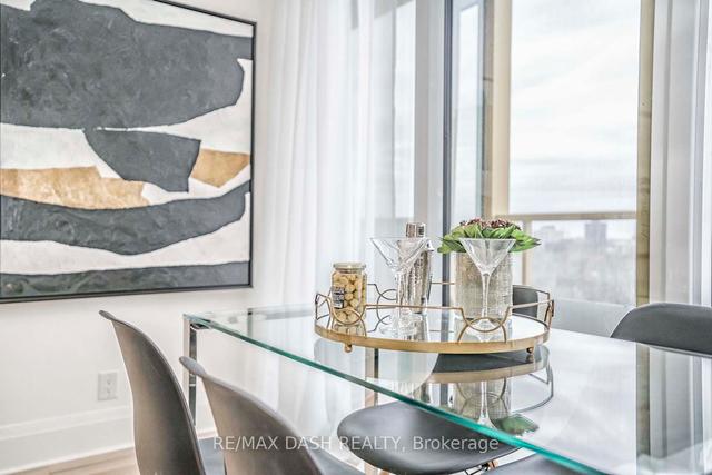901 - 151 Avenue Rd, Condo with 2 bedrooms, 2 bathrooms and 1 parking in Toronto ON | Image 24