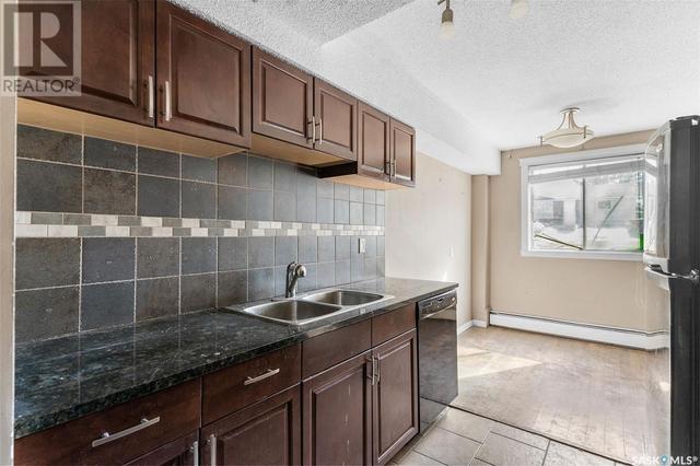 1 - 106 104th Street W, Condo with 2 bedrooms, 1 bathrooms and null parking in Saskatoon SK | Image 8