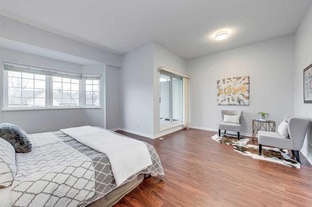 1219 - 28 Sommerset Way, Townhouse with 3 bedrooms, 3 bathrooms and 2 parking in Toronto ON | Image 31