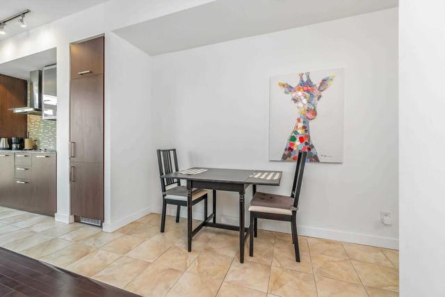 5211 - 14 York St, Condo with 1 bedrooms, 1 bathrooms and 0 parking in Toronto ON | Image 24