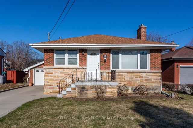 67 Second St N, House detached with 3 bedrooms, 2 bathrooms and 4 parking in Hamilton ON | Image 12