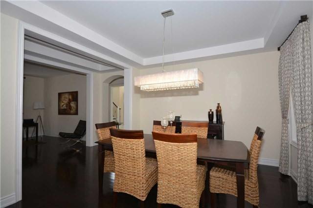 104 Lindbergh Dr, House detached with 4 bedrooms, 4 bathrooms and 4 parking in Vaughan ON | Image 7