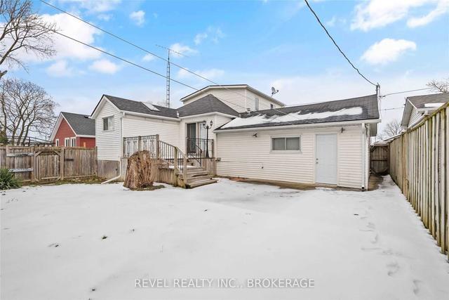63 Lorne St, House detached with 4 bedrooms, 4 bathrooms and 7 parking in St. Catharines ON | Image 16