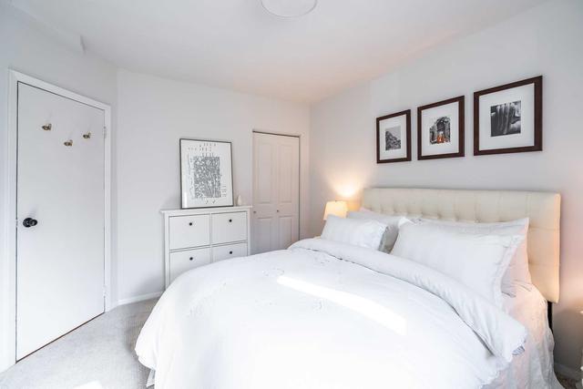 94b Beverley St, Townhouse with 2 bedrooms, 1 bathrooms and 0 parking in Toronto ON | Image 6