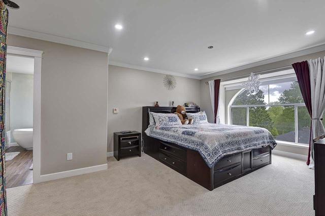 9270 163a Street, House detached with 5 bedrooms, 5 bathrooms and 10 parking in Surrey BC | Image 19
