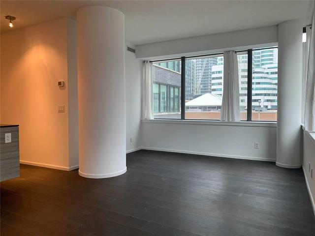 309 - 8 Charlotte St, Condo with 2 bedrooms, 2 bathrooms and 1 parking in Toronto ON | Image 27
