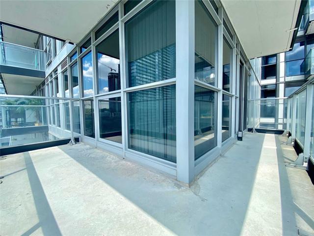 801a - 19 Singer Crt, Condo with 0 bedrooms, 1 bathrooms and 0 parking in Toronto ON | Image 4