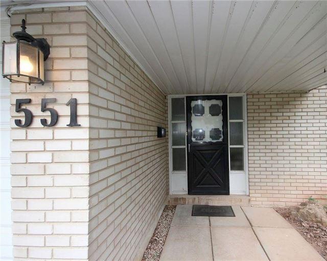 551 Galway Dr, House detached with 3 bedrooms, 2 bathrooms and 2 parking in Burlington ON | Image 2