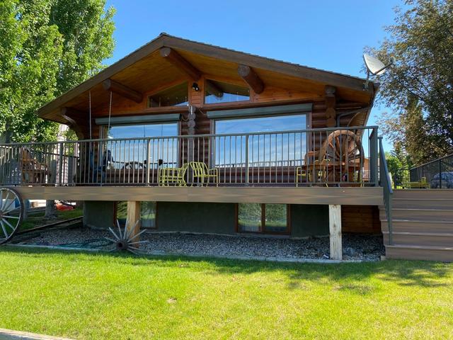 638 Lakeside Drive, House detached with 4 bedrooms, 3 bathrooms and 4 parking in Vulcan County AB | Image 2