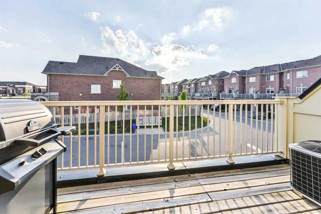 3 Dundas Way, House attached with 3 bedrooms, 3 bathrooms and 2 parking in Markham ON | Image 5
