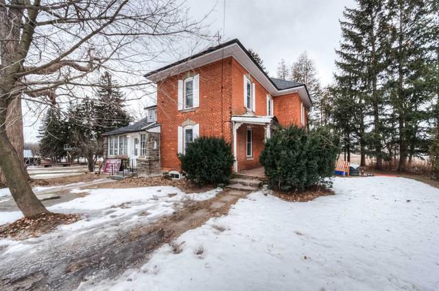 1050 Highway 5 W, House detached with 4 bedrooms, 3 bathrooms and 10 parking in Hamilton ON | Image 23
