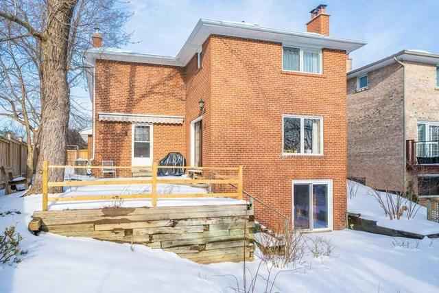40 Craigmont Dr, House detached with 5 bedrooms, 4 bathrooms and 2 parking in Toronto ON | Image 20
